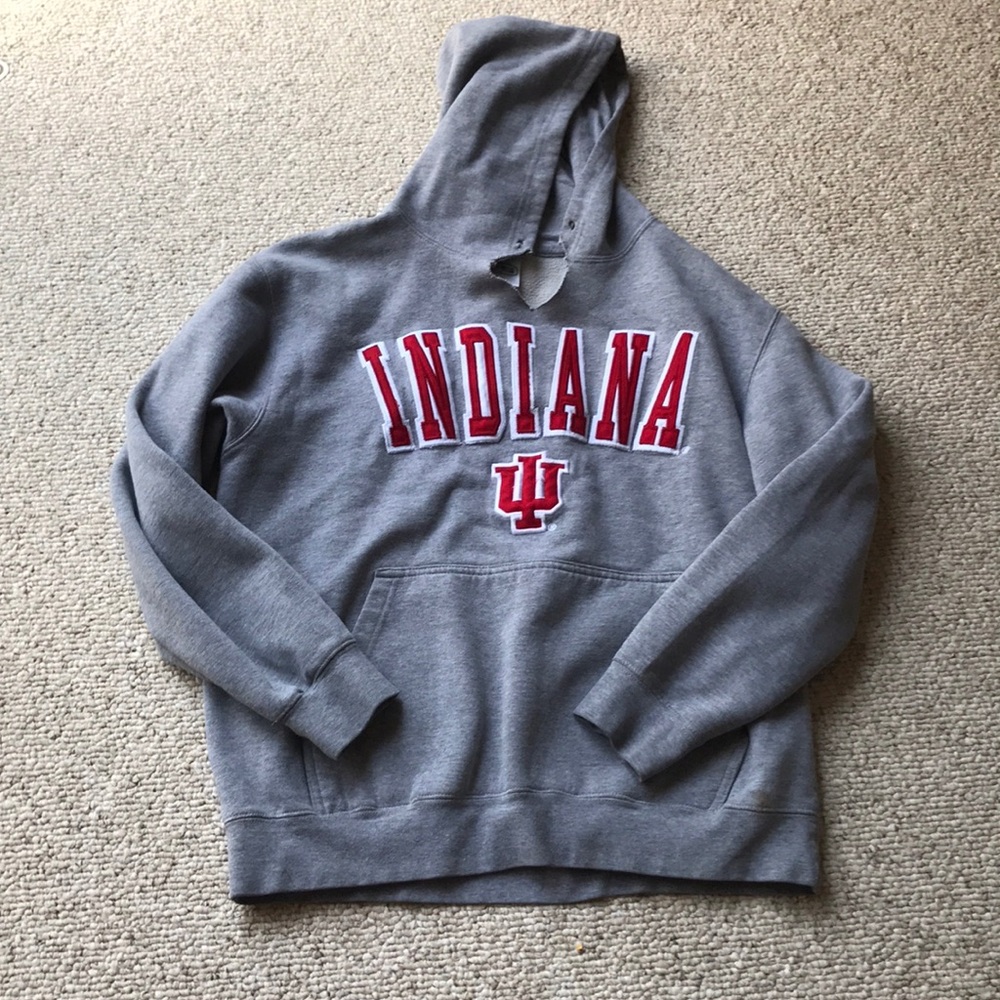 IU sweatshirt